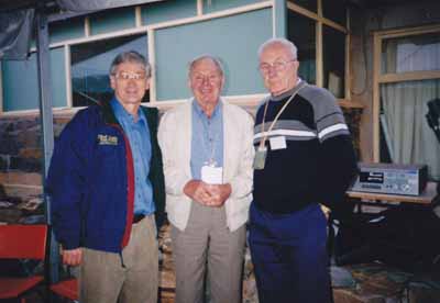 Dick Smith, Tom,  Aynsley Rowe 2002